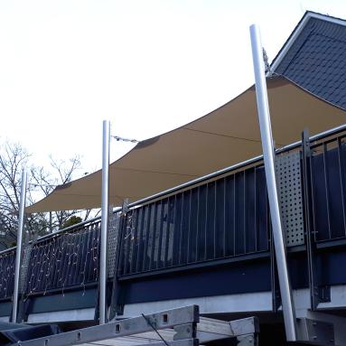 XX Sonnensegel, tempotäre Beschattung / Wetterschutz