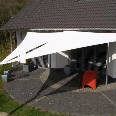 6 Sonnensegel, tempotäre Beschattung / Wetterschutz