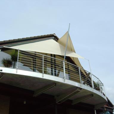 16 Sonnensegel, tempotäre Beschattung / Wetterschutz
