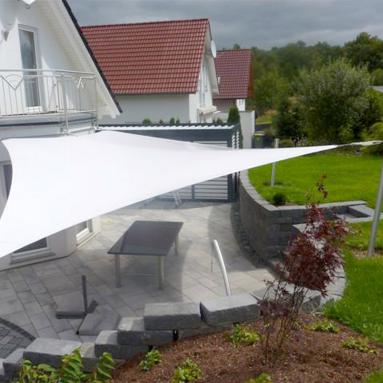 27 Sonnensegel, tempotäre Beschattung / Wetterschutz