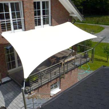 47 Sonnensegel, tempotäre Beschattung / Wetterschutz
