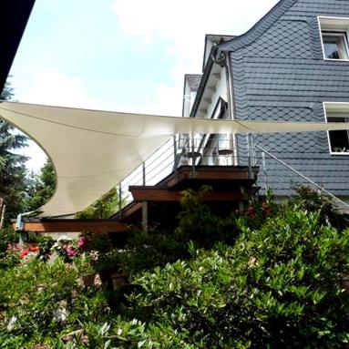 50 Sonnensegel, tempotäre Beschattung / Wetterschutz