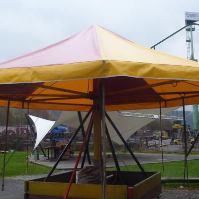 Abdeckung Karussel